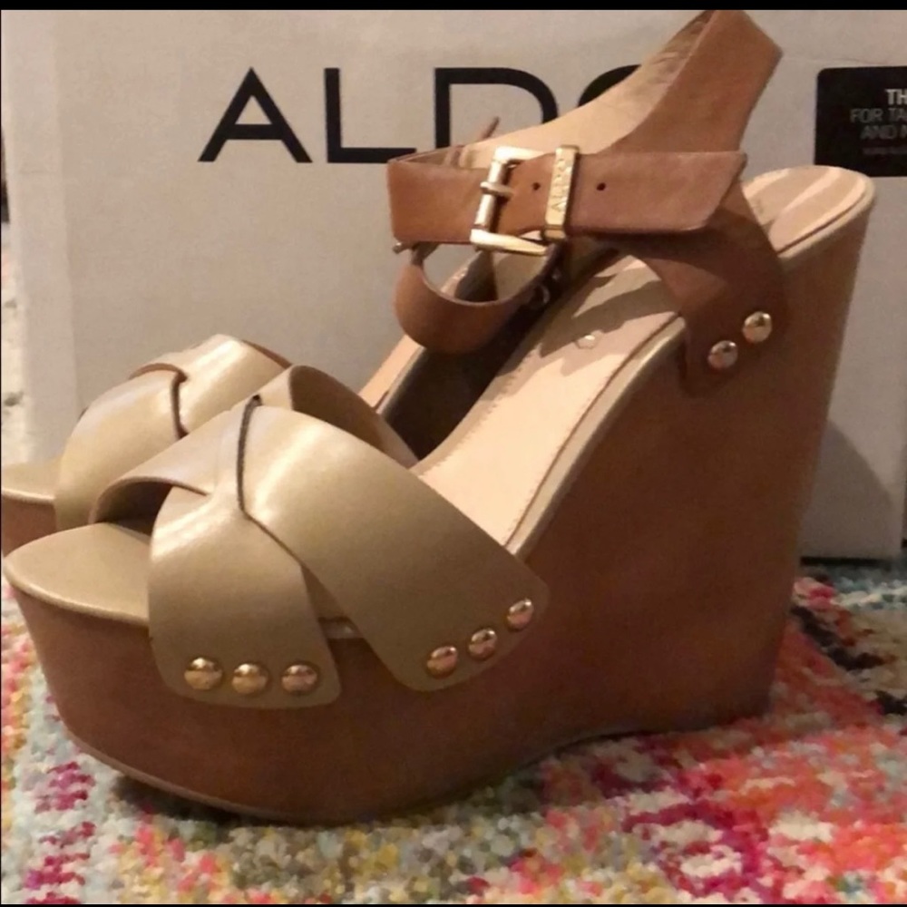 NIB Aldo Wedges